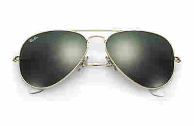 Ray-Ban Aviator Classic с зелеными линзами и серебристой оправой сдержанность в каждой детали