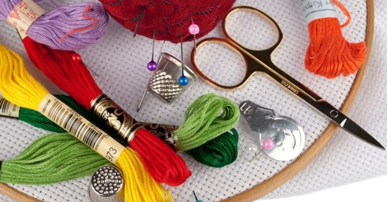 Как выбрать набор для вышивки гладью