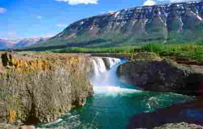 Чем привлекают туры на плато Путорана