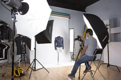 Фотосъёмка одежды: особенности и подходы для разных задач